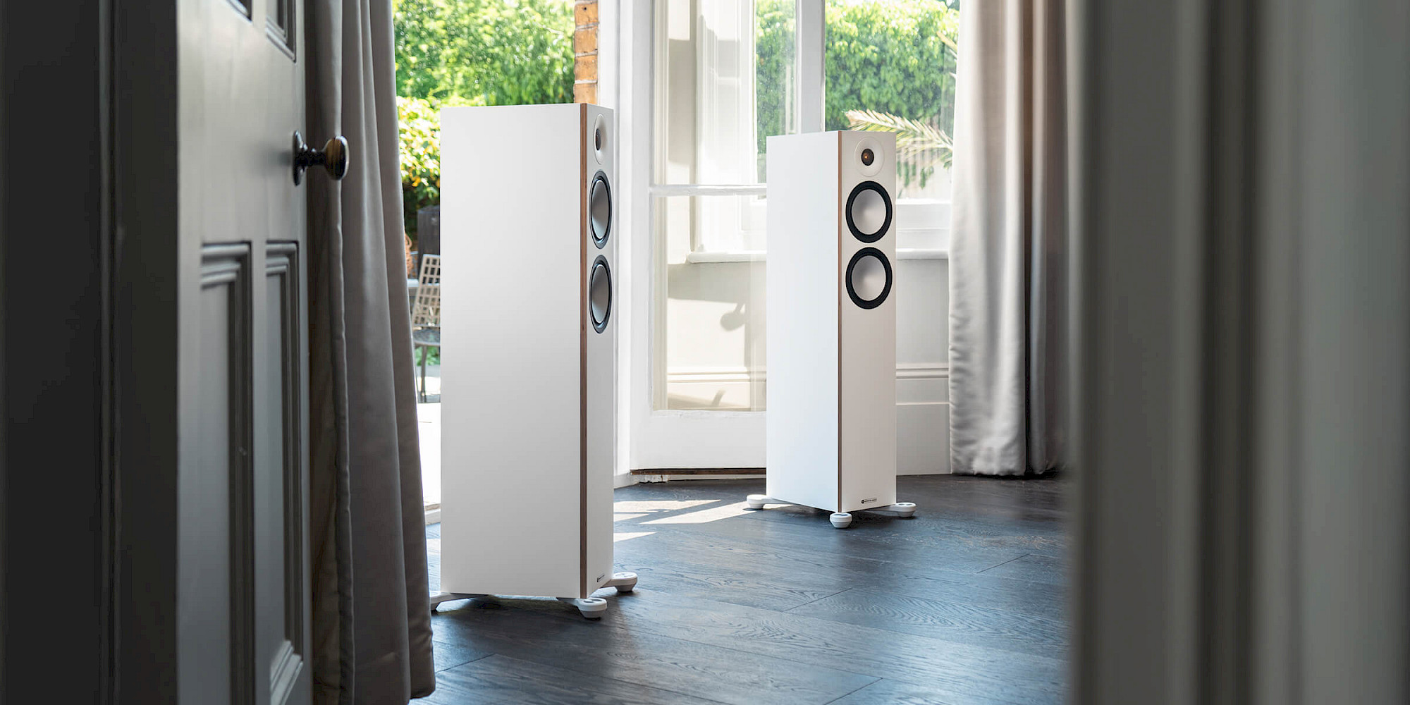 Monitor Audio Bronze 300 (7G) white