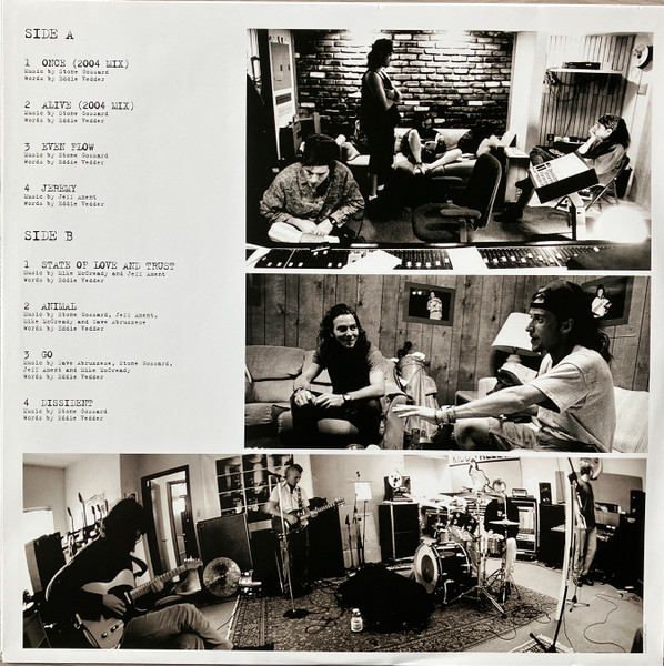 Pearl Jam – Rearviewmirror (Greatest Hits 1991-2003: Volume 1) (19439895051)