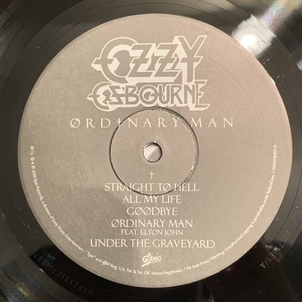 Ozzy Osbourne - Ordinary Man (19439718451)