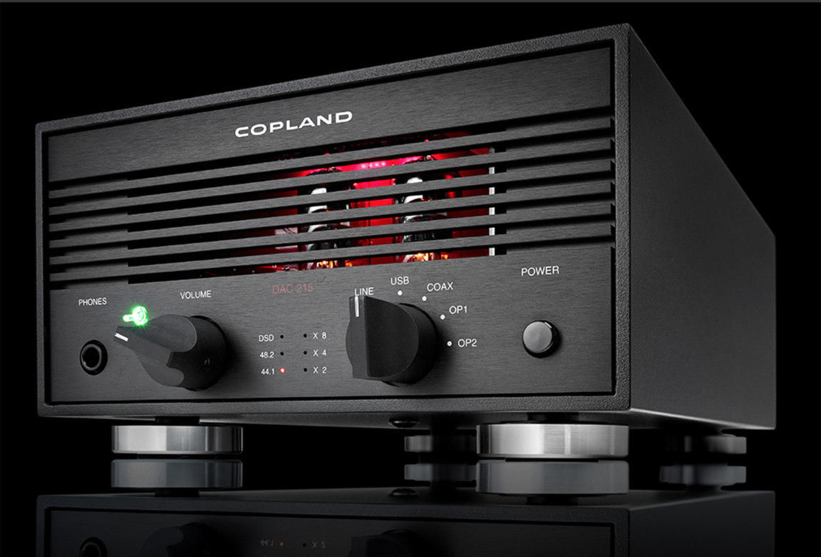 Copland DAC 215 — цифровой универсал из Дании.