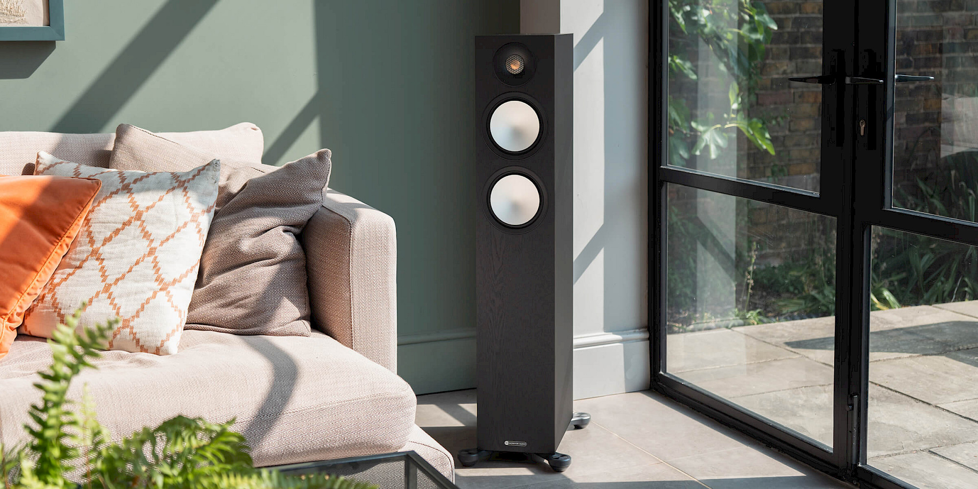 Monitor Audio Bronze 300 (7G) black