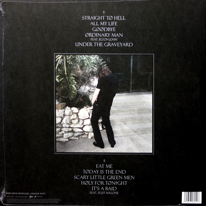 Ozzy Osbourne - Ordinary Man (19439718451)