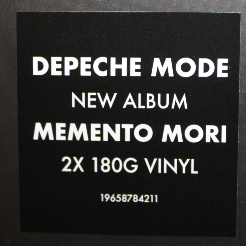 Depeche Mode - Memento Mori (19658784211)