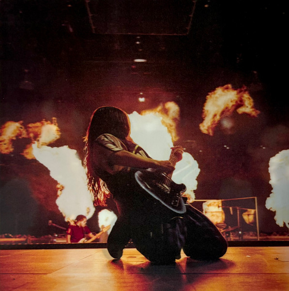Billie Eilish - Hit Me Hard And Soft: The Tour [Live] [Blue & Yellow & Red Vinyl] (0602488275453)
